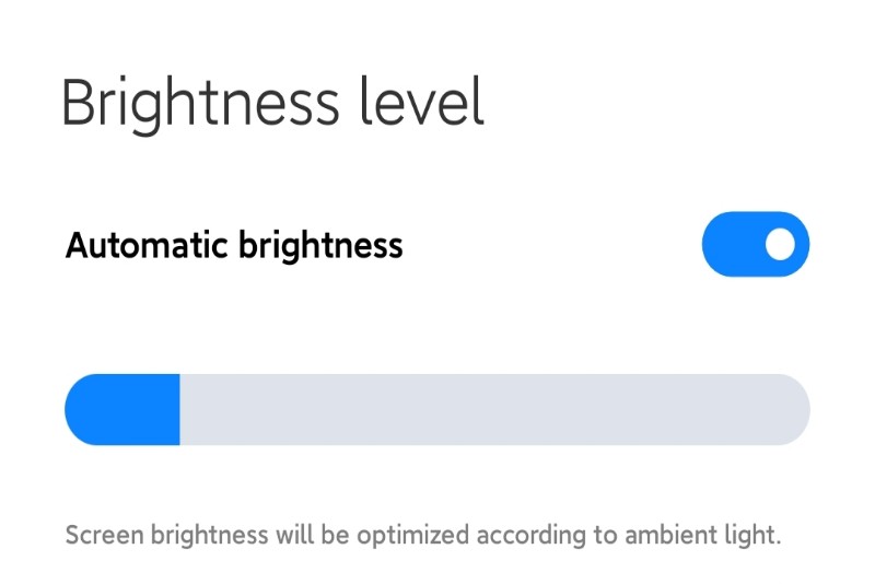 reducing brightness level as a tip on how to extend battery life